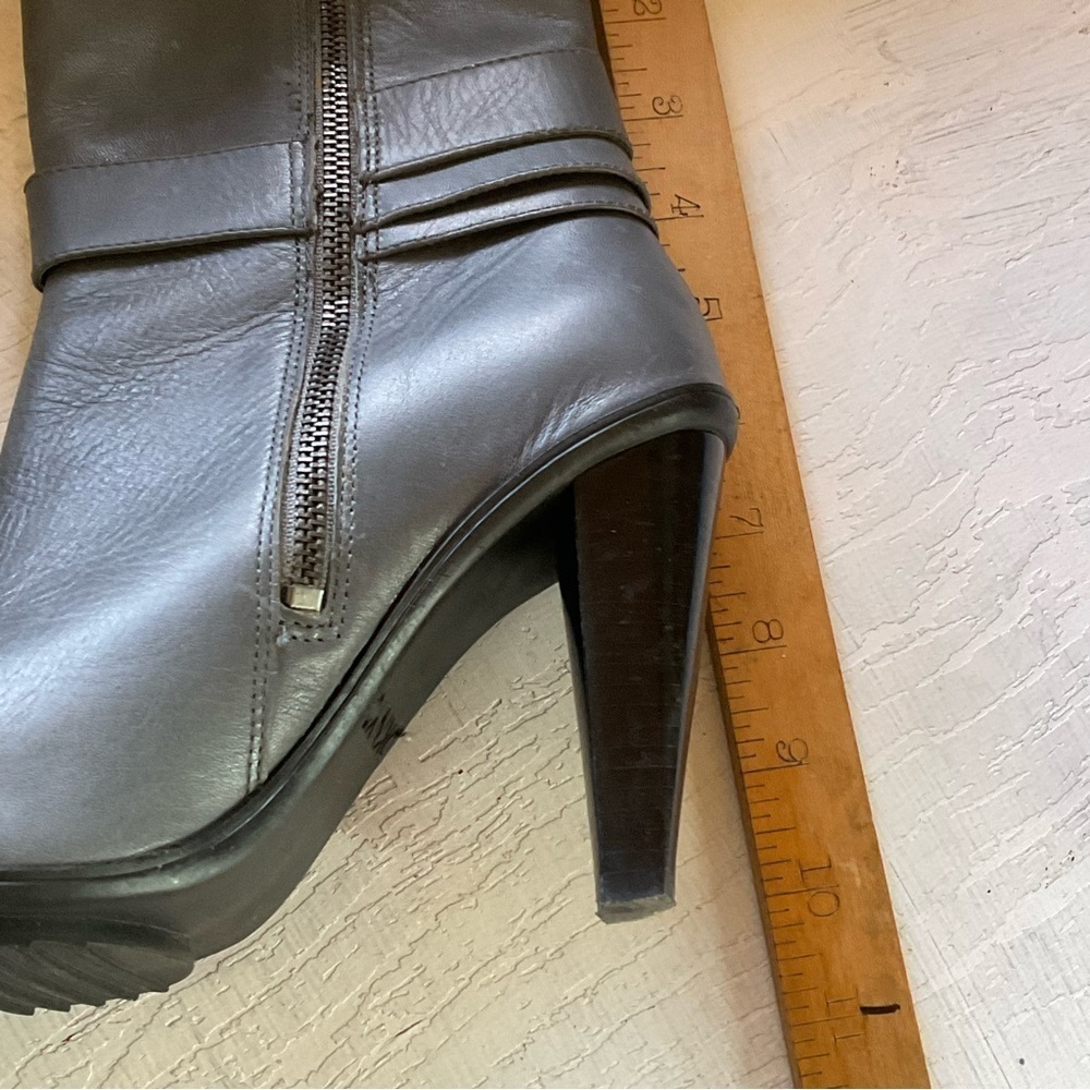 DKNYC Ankle Boots Heeled Booties Ardis Heather Grey Rounded Toe Women’s Size 6 - Picture 12 of 12